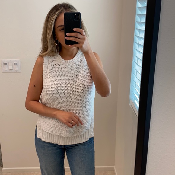 Equipment Sleeveless Sweater - M - Picture 4 of 17